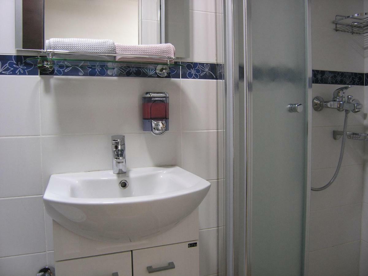 Apartment Danijela-City Centar เบลเกรด ภายนอก รูปภาพ